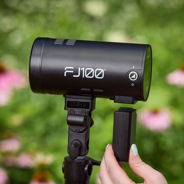 FJ100 Strobe 2-Light Backpack Kit with FJ-T1 Wireless Trigger