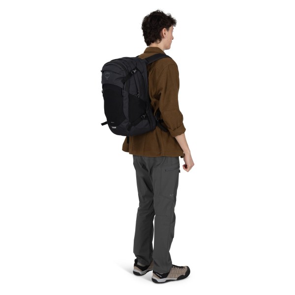 ネビュラ 32L バックパック