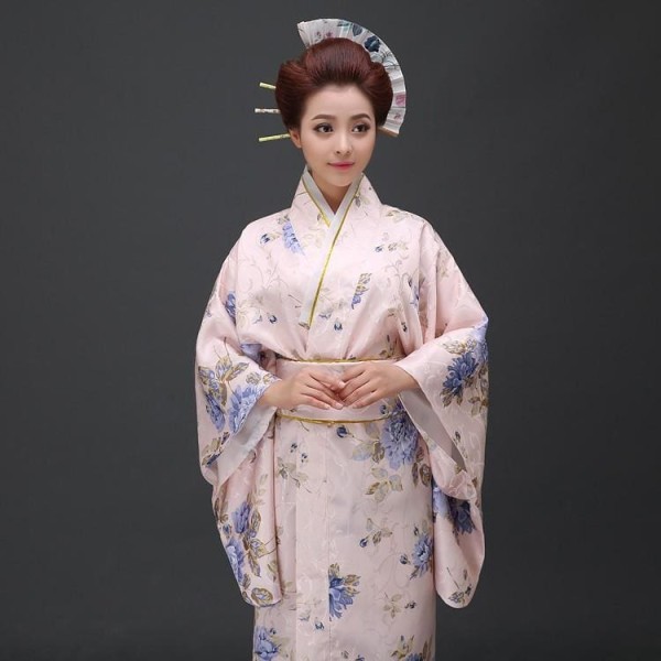 女性着物舒明