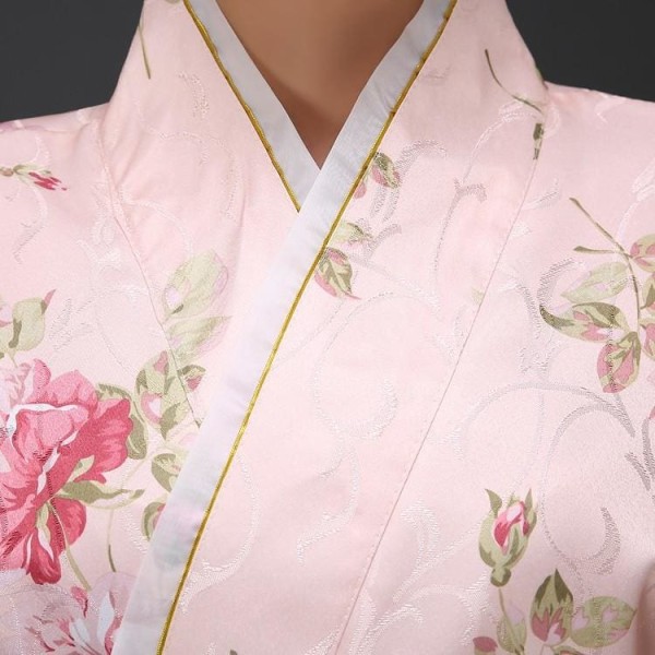 女性着物舒明