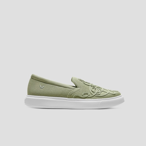 Classic Unisex Sneakers (V-Tune) - Matcha Green