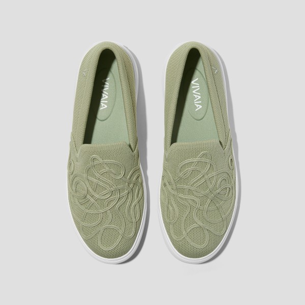Classic Unisex Sneakers (V-Tune) - Matcha Green