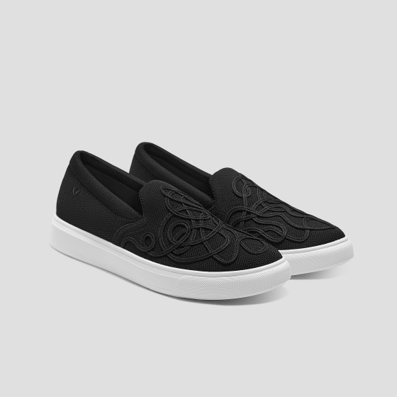 Classic Unisex Sneakers (V-Tune) - Black