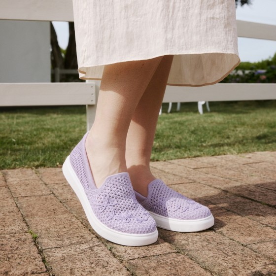 Classic Unisex Sneakers (V-Tune) - Light. Violet Mesh