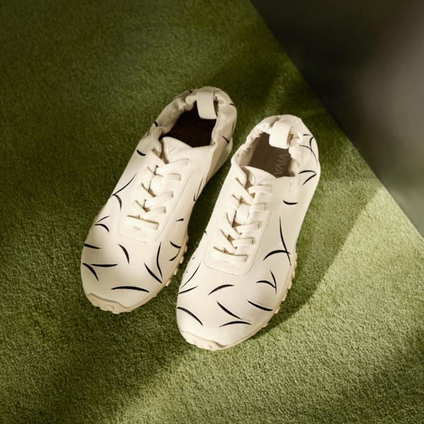 Limited Edition Velvet Casual Sneakers (Laban) - Cream Embroidery