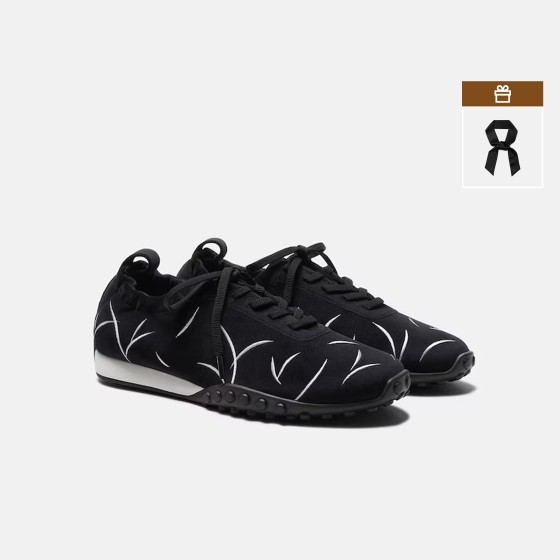 Limited Edition Velvet Casual Sneakers (Laban) - Black Embroidery