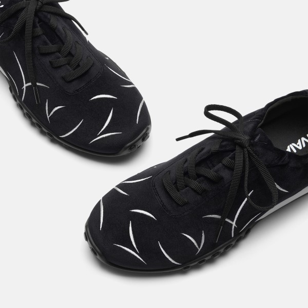 Limited Edition Velvet Casual Sneakers (Laban) - Black Embroidery