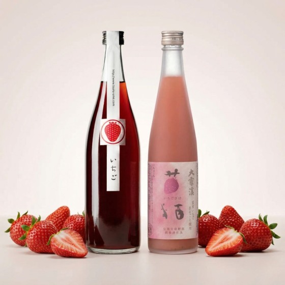 Strawberry Sake Set